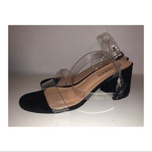 Boohoo Clear heels 👠